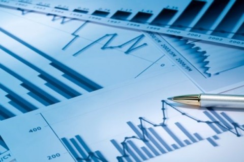 Business analytics: Challenges vs leveraging.